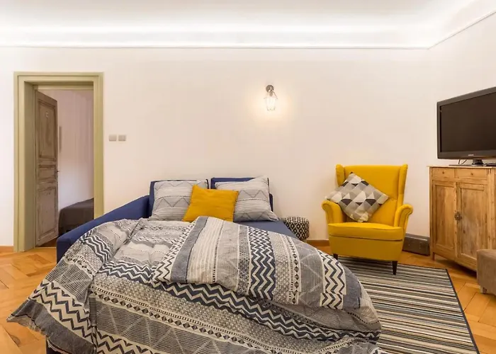 Thann - 1 - 5 Pers - Parking